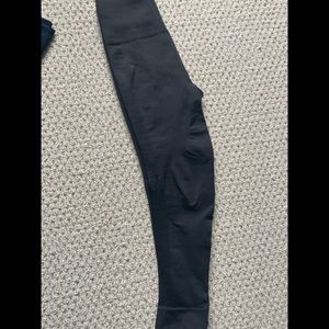 Lululemon black leggings